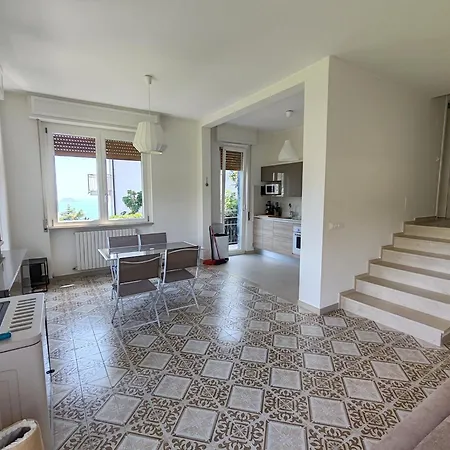 Vista Mare Con Terrazza Apartmán Alassio