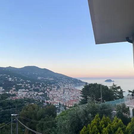 Vista Mare Con Terrazza *