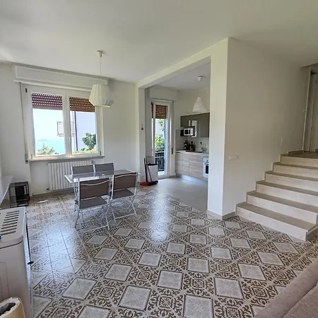 Vista Mare Con Terrazza Apartmán