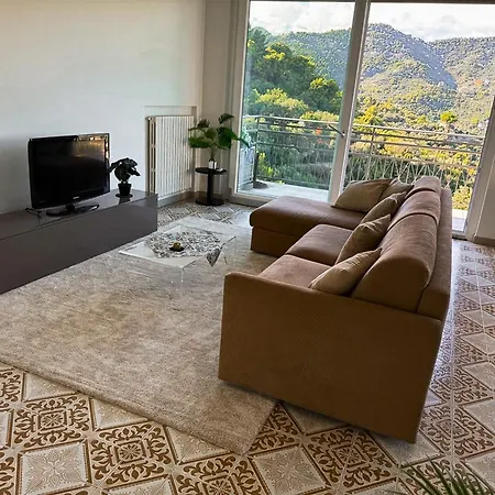 Vista Mare Con Terrazza