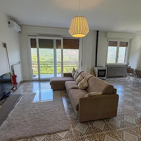 Vista Mare Con Terrazza 阿拉西奥