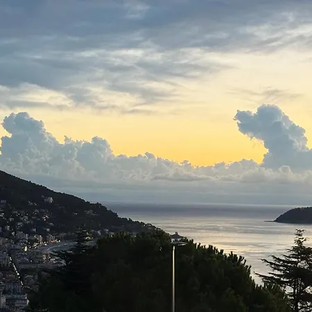 Appartamento Terrazza Gallinara - Sea View