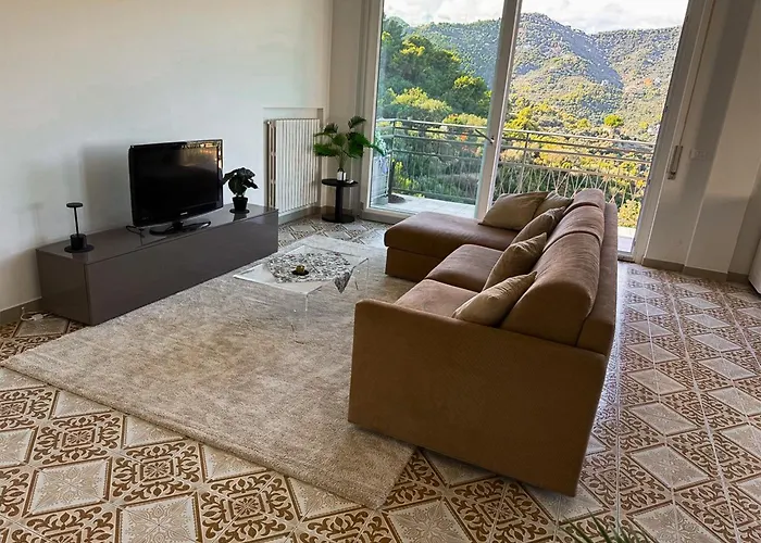 Vista Mare Con Terrazza